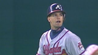 1995 NLCS Gm2: Lopez hits three-run homer in 10th