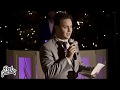 Comedian gives hilarious wedding speech