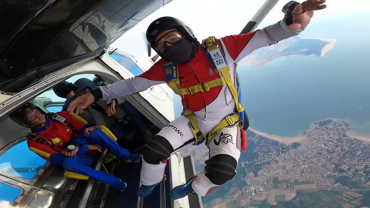 Brevet B Parachutisme - Validé 🤙 GoPro Europhenix 17 Royan - YouTube