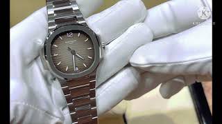 Patek Philippe Nautilus Automatic Nautilus Ref. 7118/1