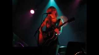 Everybody Breaks A Glass (Acoustic) - LIGHTS [05.11.13]
