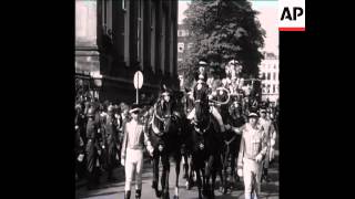 CAN309 NEW SESSION OF DUTCH PARLIAMENT OPENED BY QUEEN JULIANA