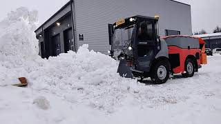 Hako Citymaster 1650 snow removal