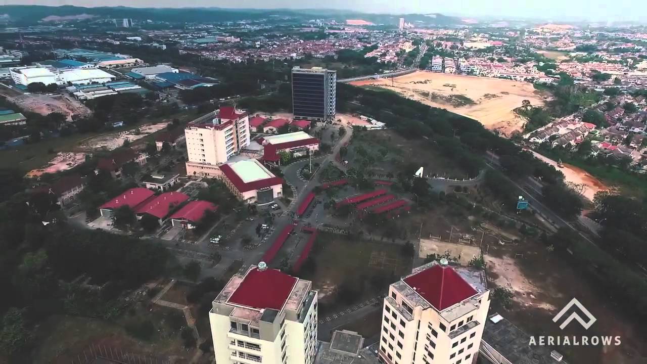 Aerial Video Politeknik Negeri Batam - YouTube