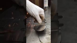 Laser welding 看看零基礎的小姐姐怎樣超越十級焊工師傅，凱環手持焊接機，操作簡單，焊縫美觀牢固，無需打磨 手持激光焊接機 抖音小助手 手工鍛打224