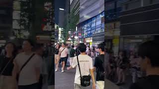 夜の歌舞伎町はカオスすぎる Kabukicho at night is too chaotic #shorts