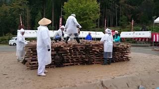 八海山火渡り　護摩木積み　南魚沼市大崎　八海山尊神社　平成29年10月20日(金)