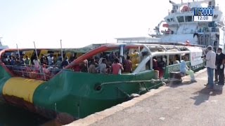 Migranti,in arrivo il nuovo piano di accoglienza elaborato dal Viminale.In mare si continua a morire