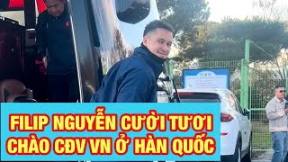 Người hâm mộ ở Hàn Quốc chờ Đội tuyển Việt Nam đến sân, háo hức đọc tên Filip Nguyễn, Bùi Vĩ Hào