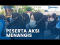 Fakta Demo Guru di Padang: Massa Guru Honorer Menyanyi dengan Linangan Air Mata