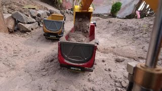Amazing RC Excavator Hydraulic Digging Land at Construction Site!