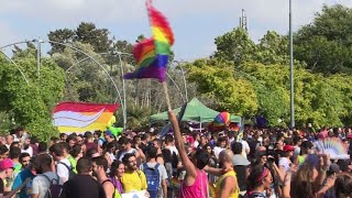 Thousands join Gay Pride parade in Jerusalem