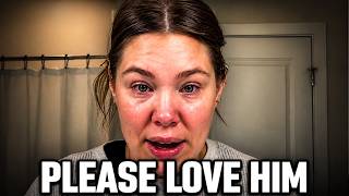 KAIL LOWRY CRIES BC FANS HATE HER BOYFRIEND!