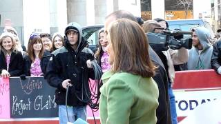 Today Show Anchors Broadcast Outside Rockefeller Plaza HD