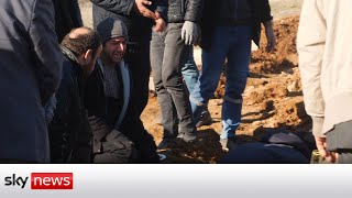 Turkey-Syria earthquakes: Survivors bury their dead loved ones
