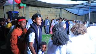 መስቀል ምስ ህዝብ እሮብ ኣብ ዓድግራት(ዓጋመ)ደሰበለ በራኺ(ማይራጋዳ) (ዓይጋ ባንድ ) እንቋዕ ኣብፀሐኩም  መላእ ህዝብ ኽሪስትያን____