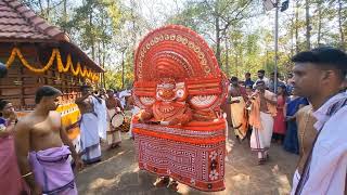 🙏കുറ്റ്യാട്ടൂർ ശ്രീപുതിയകുളങ്ങര മുച്ചിലോട്ട് കാവ് 🙏🙏മുച്ചിലോട്ട് ഭഗവതി 🙏🙏