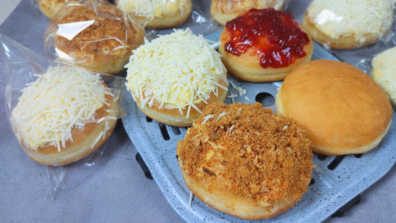 DONAT SUPER LEMBUT DENGAN TOPPING KEJU DAN ABON MELIMPAH. RESEP DONAT ...