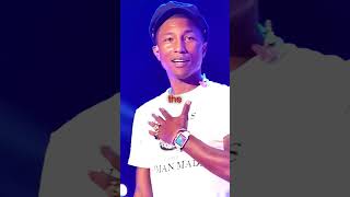Crowd sings 'Get Lucky' for Pharrel Williams