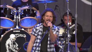 Pearl Jam  Given to Fly Live in Hyde Park 2010
