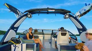 2023 Avalon Waketoon