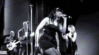 Beverley Knight - Queen Of Starting Over