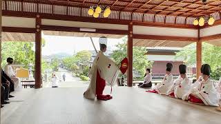 白拍子「あまはしも」奉納の歌舞（うたまい） 5  網野神社