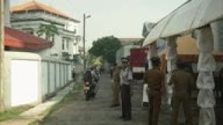 Security outside morgue in Colombo