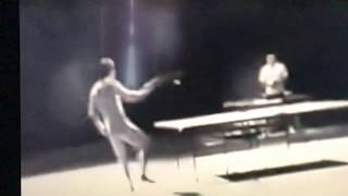 Bruce lee ping pong in slowmotion