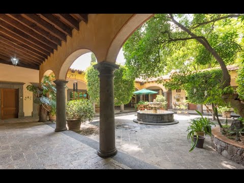 What is a Spanish hacienda?
