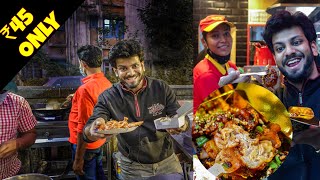 My favorite kolkata STREET food🤤: BAPI DAR MOMO and tasty fried chicken 🔥