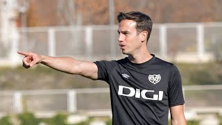 Íñigo Pérez en la previa del Racing Club Ferrol - Rayo Vallecano de Copa