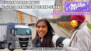 Aktivitas Di Hari Mingu/ Pergi Ke Gereja/ Bertemu Teman Teman