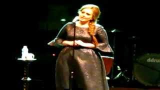 ADELE - Make You Feel My Love (Air Canada Center May 18th 2011)