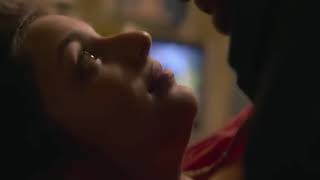 Hot Kissing Scene Parineeti Chopra