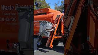 waste resources garbage truck 330