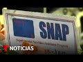 Comienza la distribución de cupones SNAP a familias de bajos recursos | Noticias Telemundo