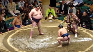 Yago (4-0) - Terutsuyoshi (2-2) , Sumo : Natsubasho '18