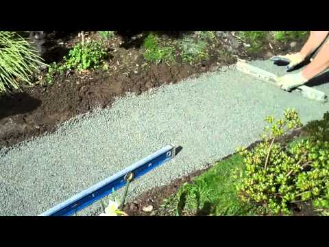 How to build a flagstone walkway part I How to build a flagstone walkway part I