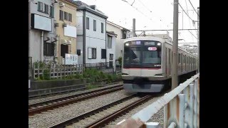 東急電鉄5050系各停 東急東横線東白楽駅到着(警笛あり)