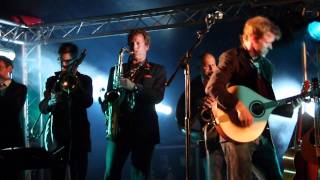 Bellowhead: Cross-Eyed and Chinless Evolution Festival 2011