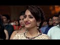 shriya saran enjoying anirudh ravichander s beautiful performance at siima