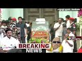 ijk leader parivendar pays last respect to dmk chief karunanidhi