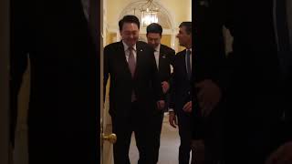 Rishi Sunak welcomes the President of the Republic of Korea to 10 Downing Street