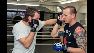 How to feint in MMA to set up hard hitting strikes with Jamie Crowder