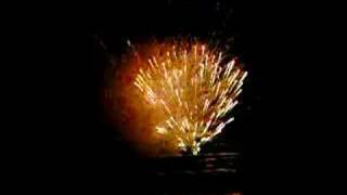 2007 鎌倉の水中花火/ Fireworks shooting on the ocean surface off