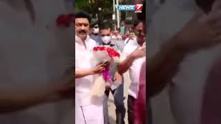 மக்களின் அன்பு வெள்ளத்தில் மிதந்து வரும் முதலமைச்சர்