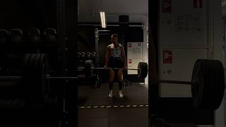 Im 160 cm and 68 kg dude #deadlift #pr #motivation #shorts