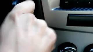 How to remove key stuck in the ignition