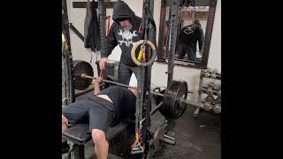 280lbs bench press